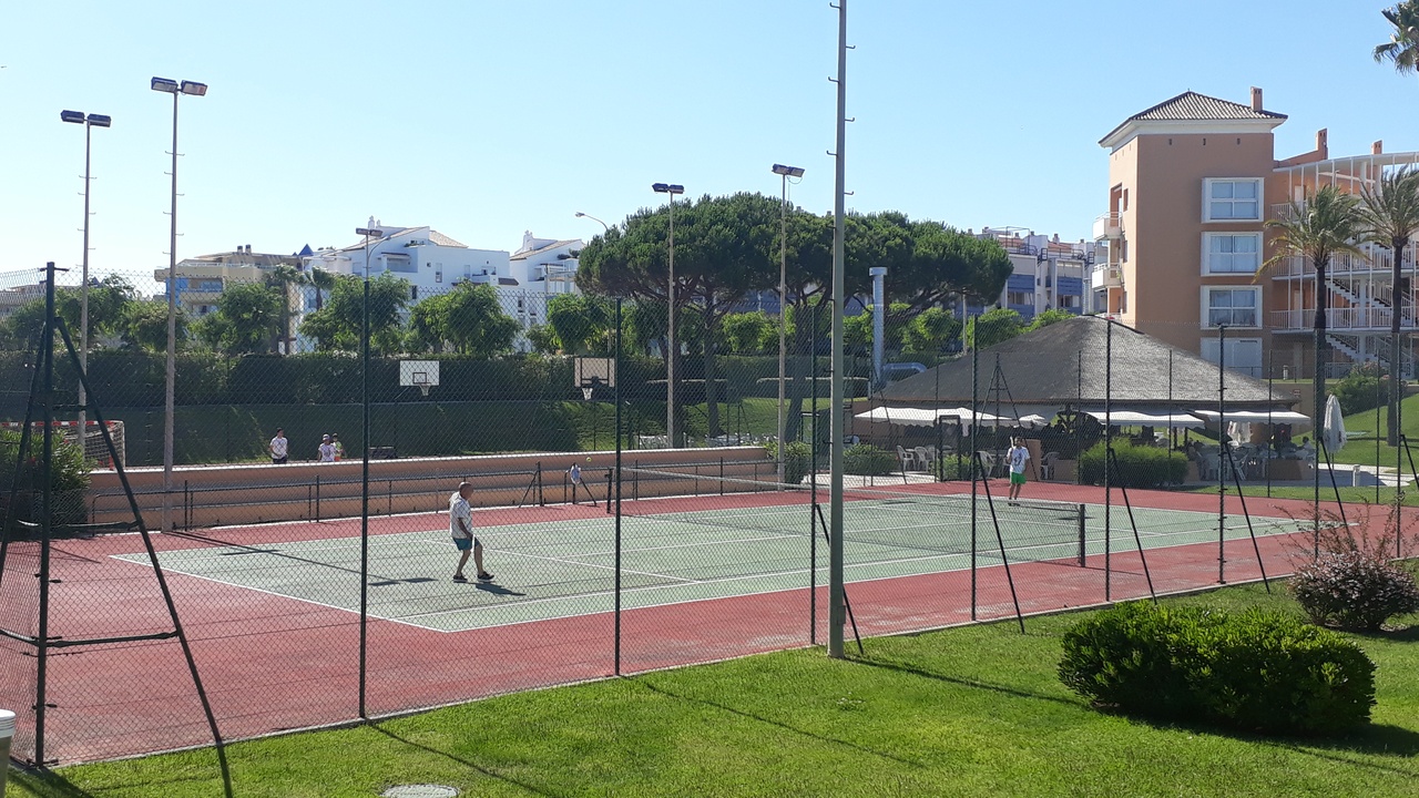 PISTA DE TENNIS