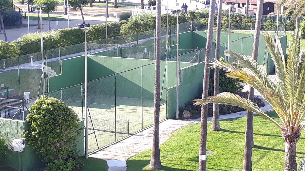 PISTA DE PADEL